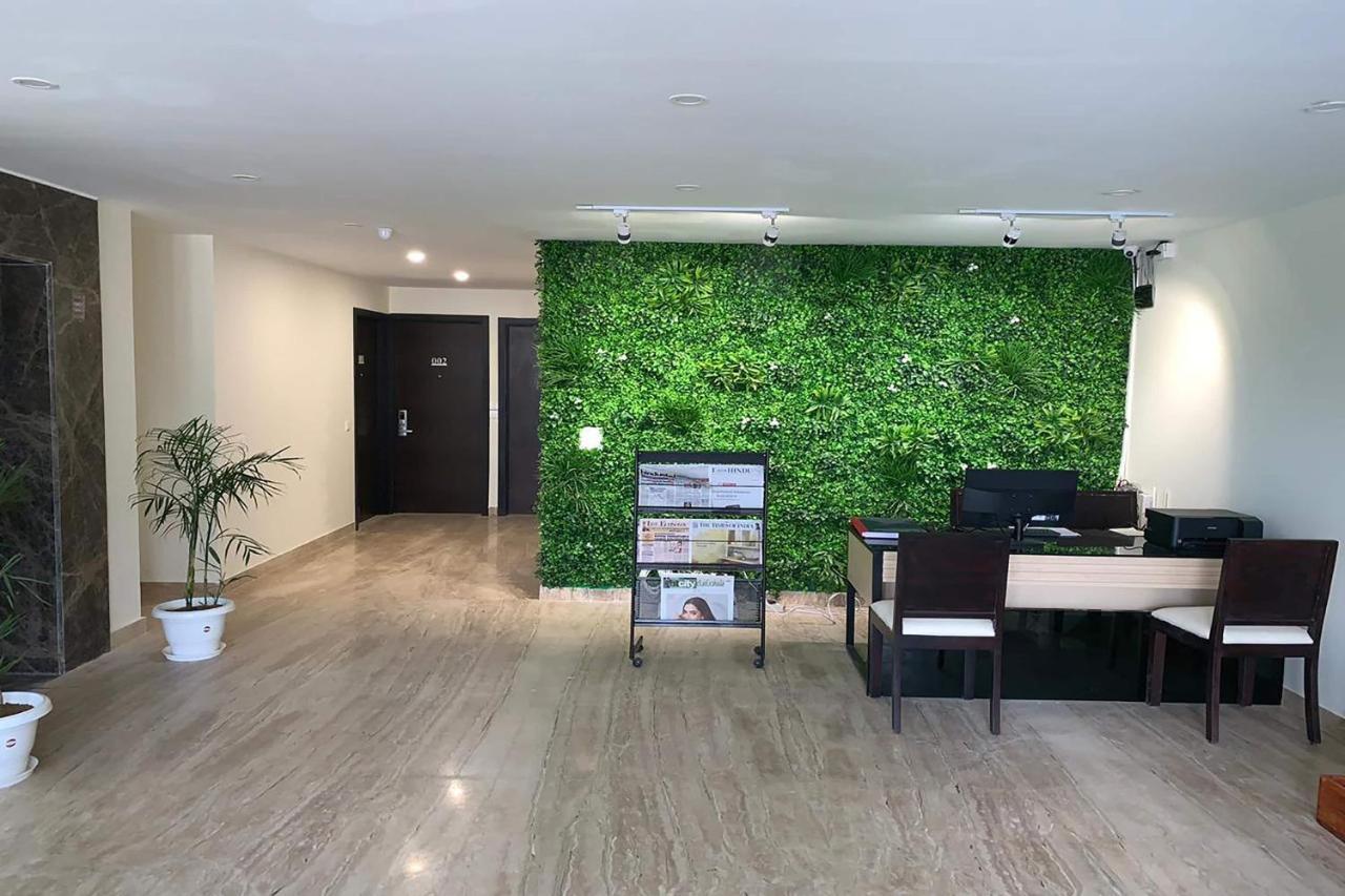 Capital O 27692 Mavens Green Hotell Badshahpur Eksteriør bilde